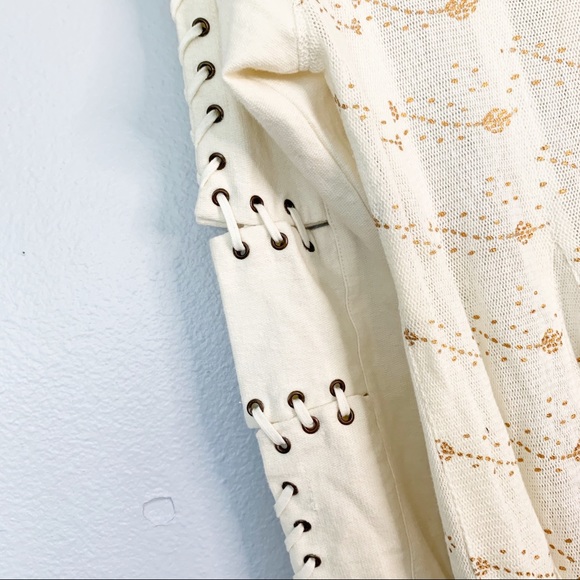 FREE PEOPLE NEW ROMANTICS HEAVY METAL Top - Picture 4 of 7